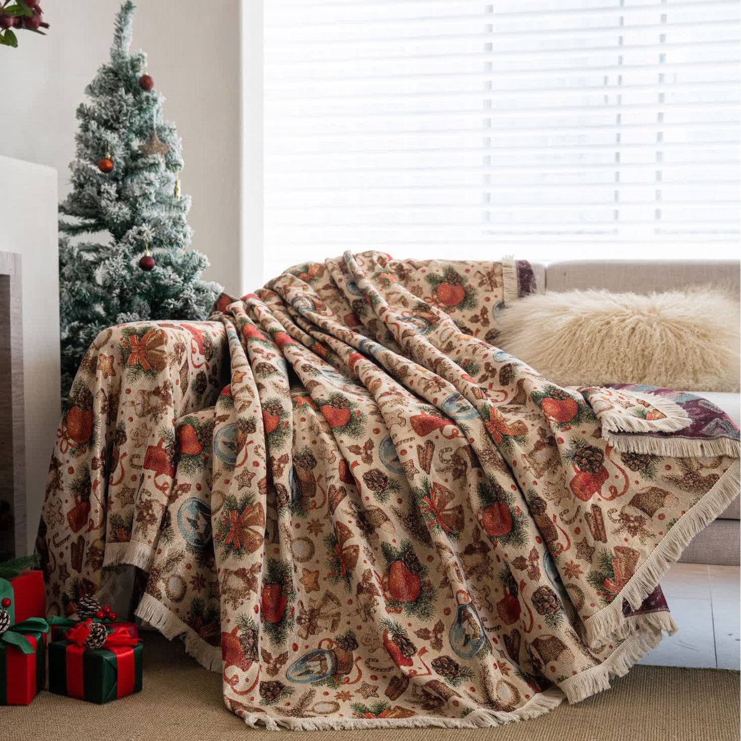 Brighthowl Christmas Crystal Ball Sofa Throw Blanket