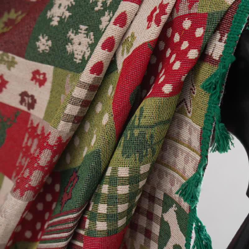 Brighthowl Patchwork Christmas-inspired Print Tassel Curtain