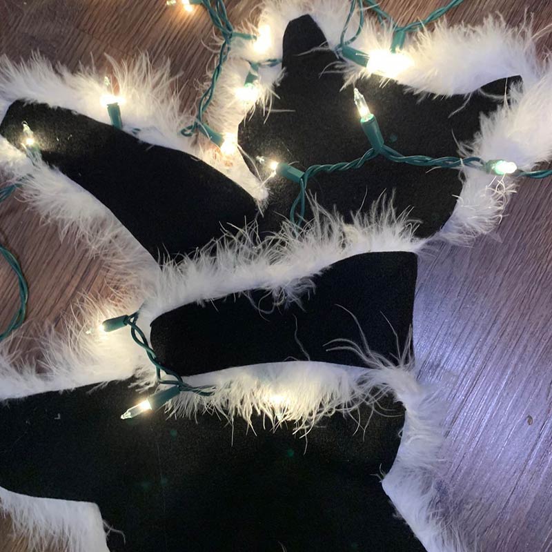 Brighthowl Aunt Bethany's Fried Cat Decorative Fur Trimmed Rug